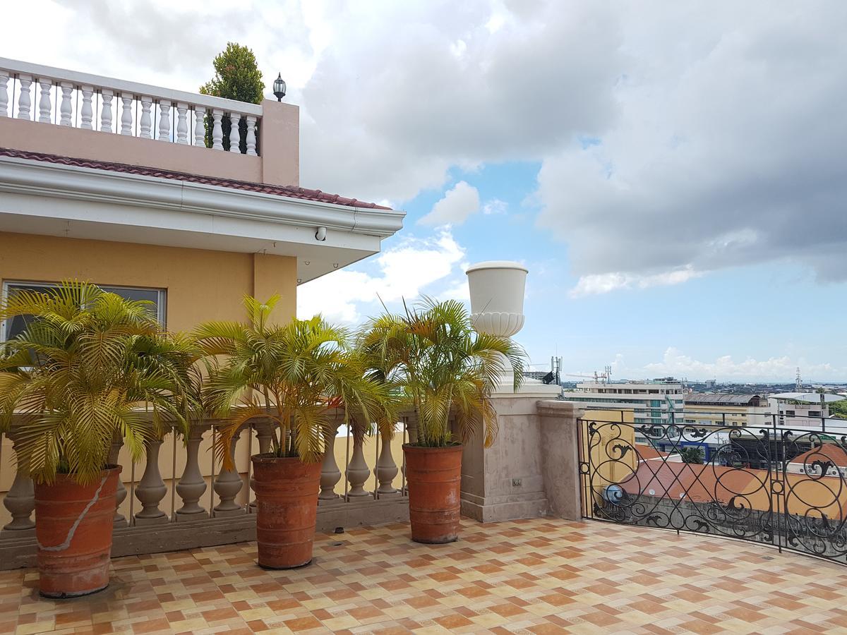 Sophia Suites Residence Hotel Cebu Luaran gambar
